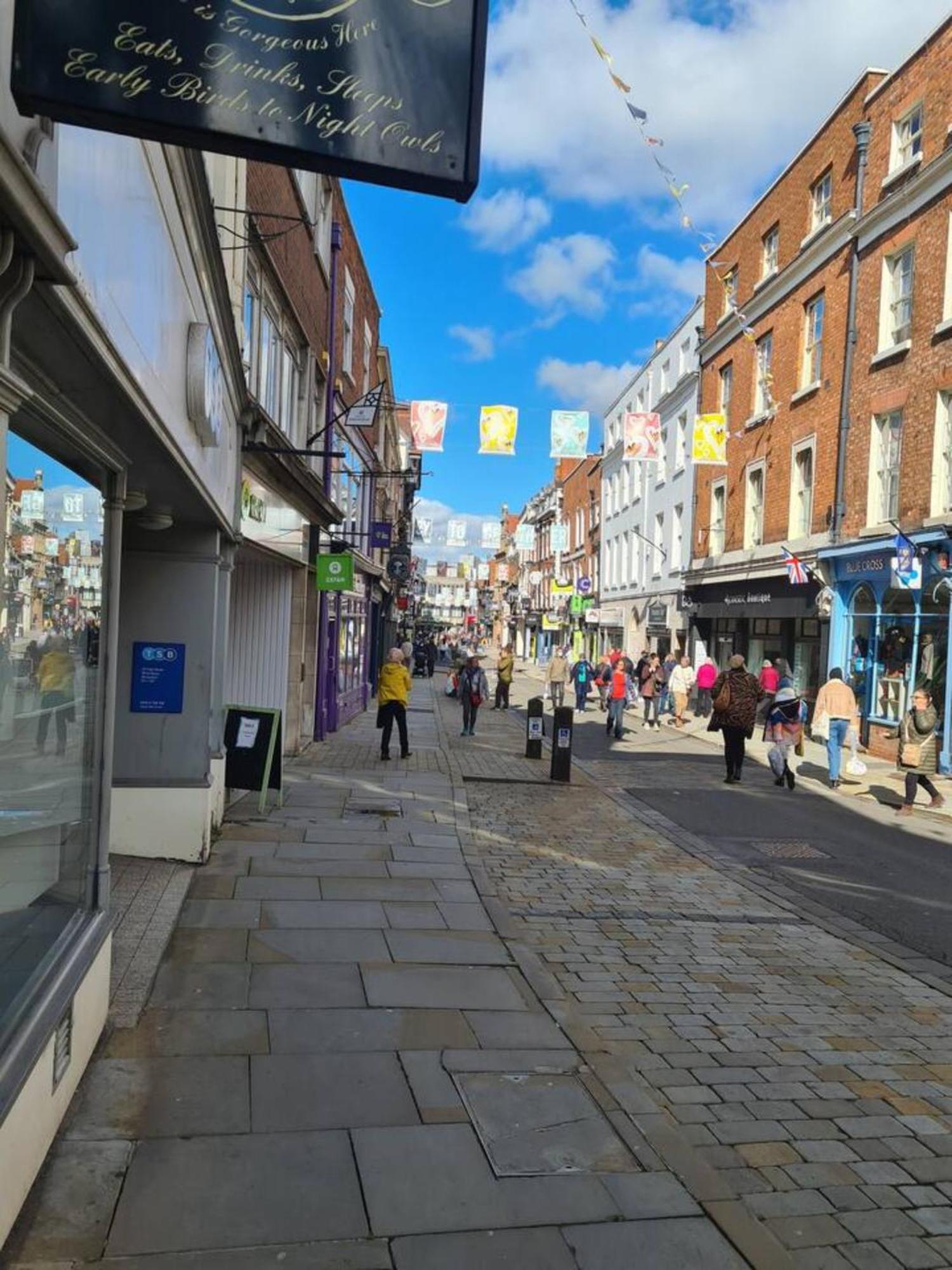 Ferienwohnung Cosy Corner - Town Centre Flat With Free Nearby Parking Shrewsbury Exterior foto