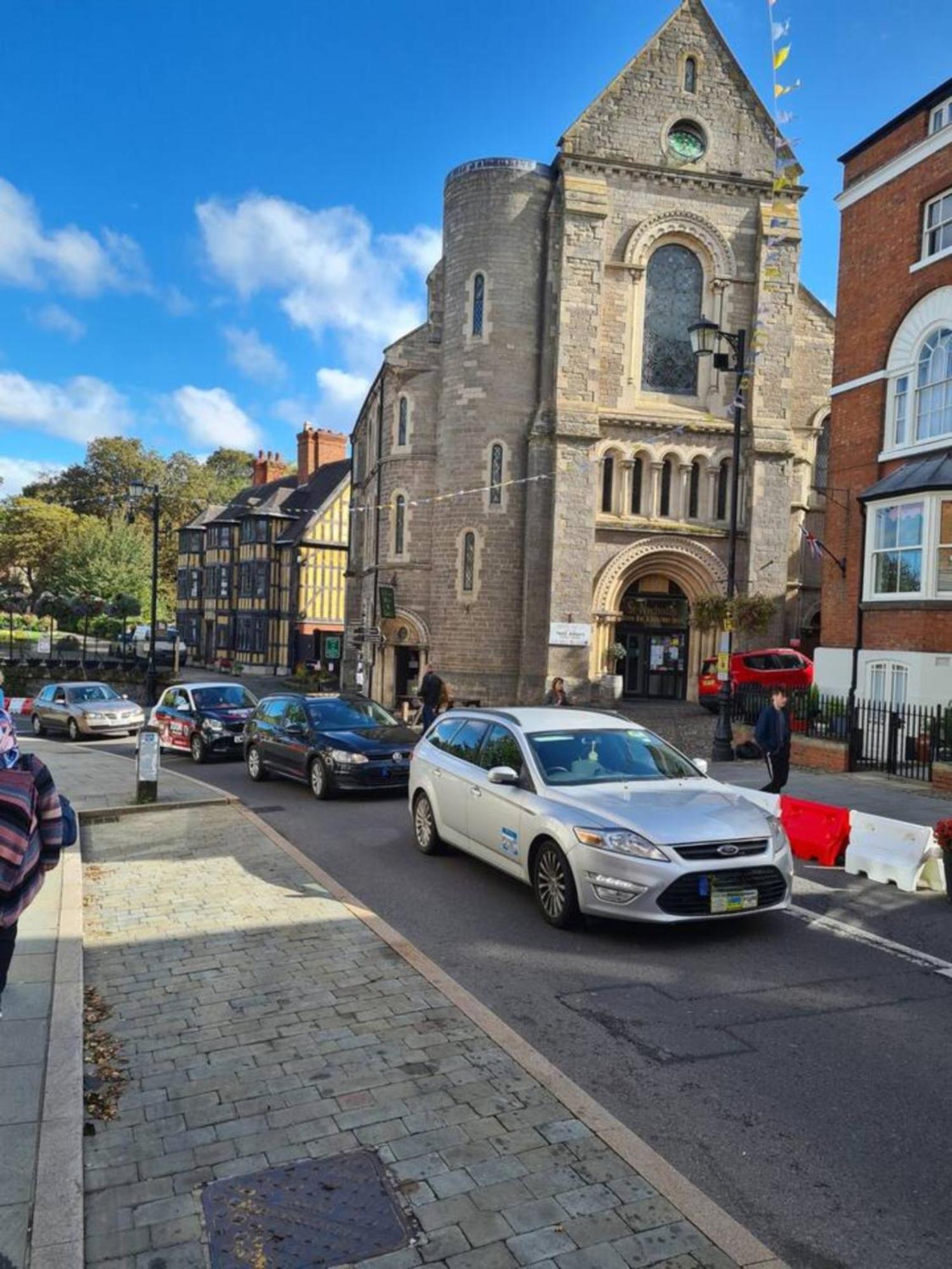 Ferienwohnung Cosy Corner - Town Centre Flat With Free Nearby Parking Shrewsbury Exterior foto