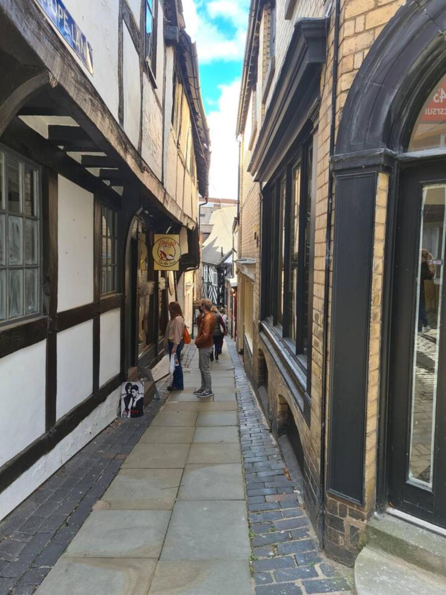 Ferienwohnung Cosy Corner - Town Centre Flat With Free Nearby Parking Shrewsbury Exterior foto