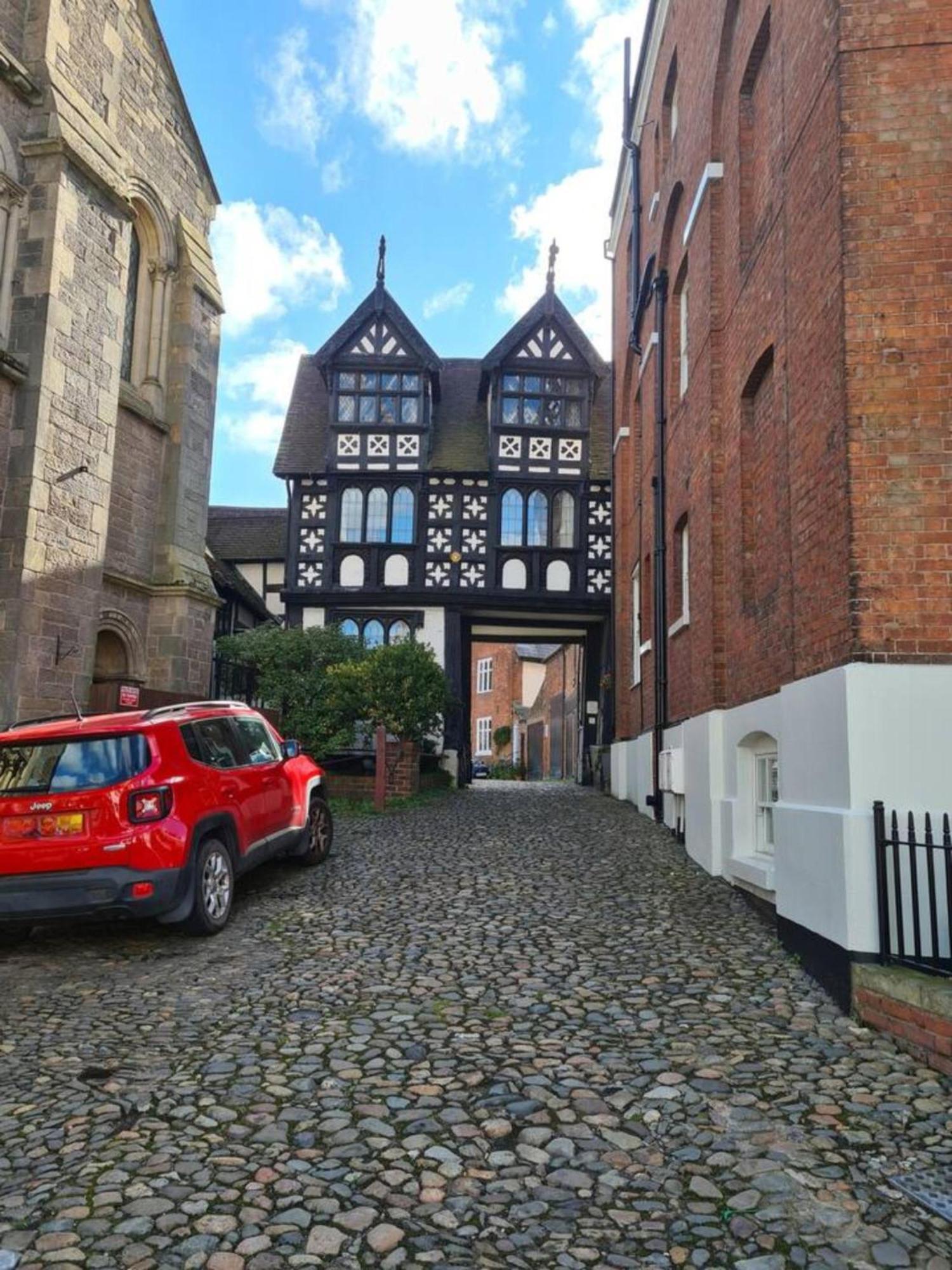 Ferienwohnung Cosy Corner - Town Centre Flat With Free Nearby Parking Shrewsbury Exterior foto